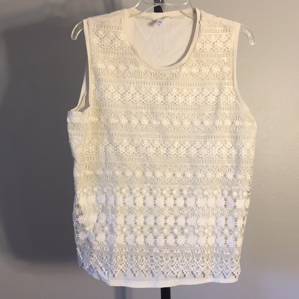 Lapis NWT cream lace tank top size XL